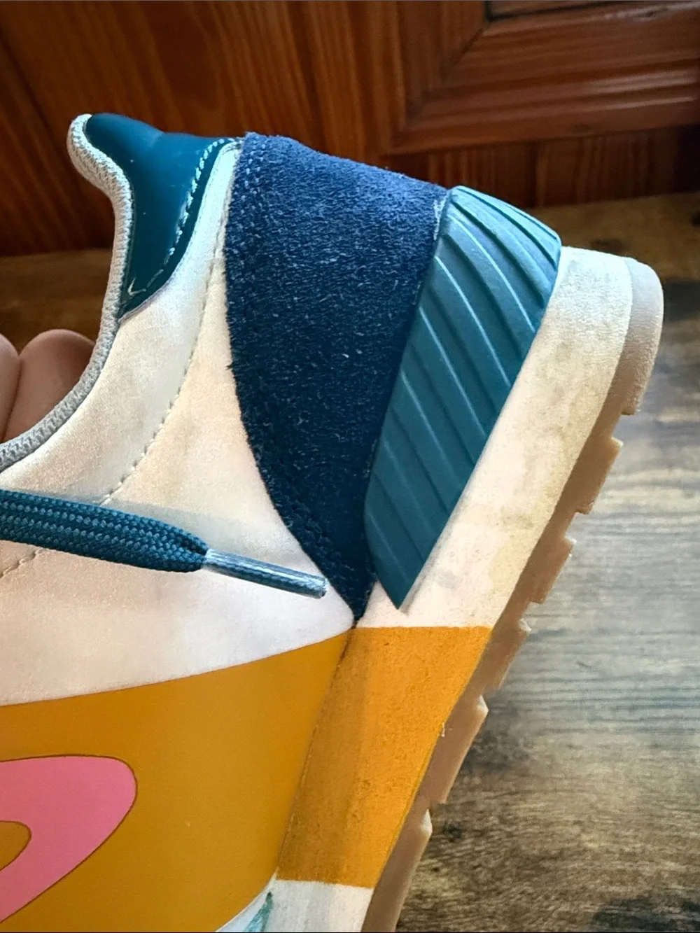 Tretorn Layola 2.0 Light Blue Retro Women’s Size 8.5 Striped Sneakers